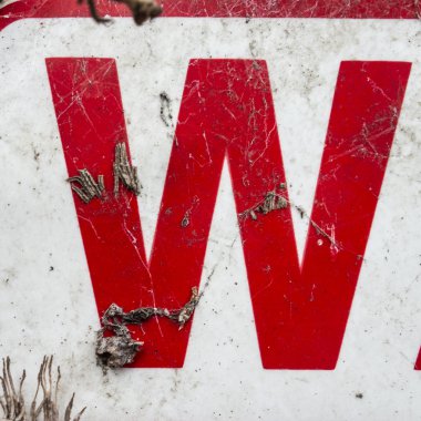 Sıkıntılı Durum Tipografisi ile Yazılan Sözcükler W Harfi Bulundu