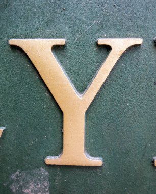 Sıkıntılı Durum Tipografisi ile Yazılan Kelimeler Y Harfi Bulundu