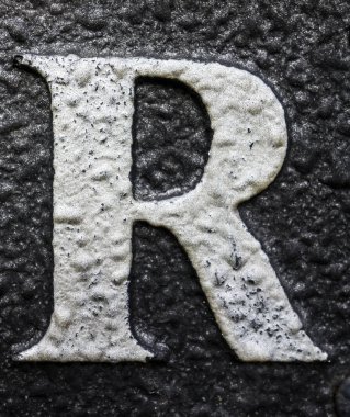 Sıkıntılı Durum Tipografisi ile Yazılan Sözcükler R Harfi Bulundu