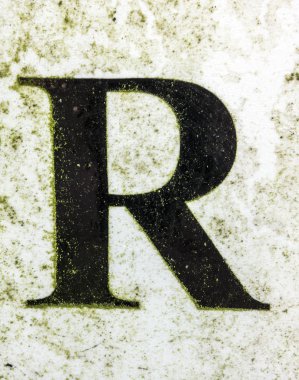 Sıkıntılı Durum Tipografisi ile Yazılan Sözcükler R Harfi Bulundu