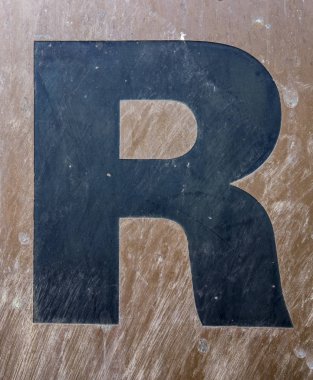 Sıkıntılı Durum Tipografisi ile Yazılan Sözcükler R Harfi Bulundu