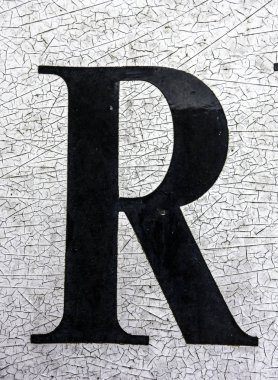 Sıkıntılı Durum Tipografisi ile Yazılan Sözcükler R Harfi Bulundu