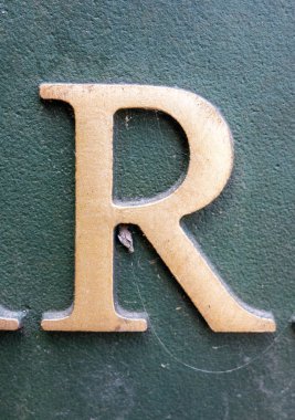 Sıkıntılı Durum Tipografisi ile Yazılan Sözcükler R Harfi Bulundu