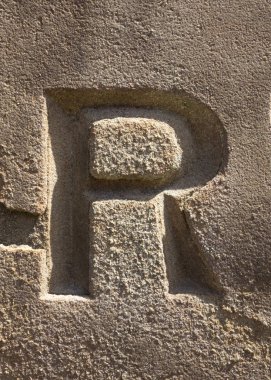 Sıkıntılı Durum Tipografisi ile Yazılan Sözcükler R Harfi Bulundu