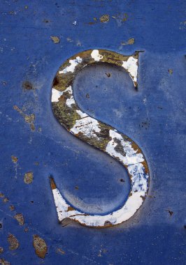 Sıkıntılı Durum Tipografisi ile Yazılan Sözcükler S Harfi Bulundu