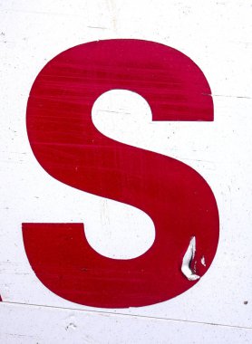 Sıkıntılı Durum Tipografisi ile Yazılan Sözcükler S Harfi Bulundu