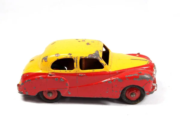 Вінтажні Іграшки Гоночні Автомобілі Білому Тлі — стокове фото