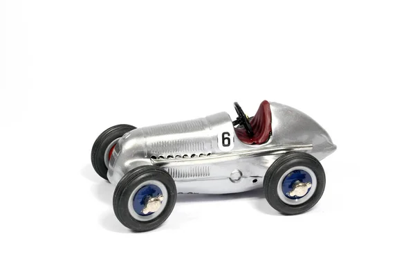 Ένα Vintage Classic Toy Tin Racing Car Λευκό Φόντο — Φωτογραφία Αρχείου
