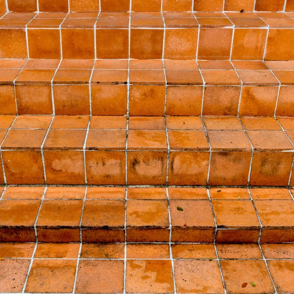 Kahverengi Seramik Merdiven — Stok fotoğraf