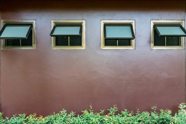 Awning Windows Brown Concrete Wall — Stock Photo, Image
