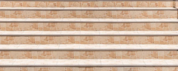 茶色のセラミックタイルの階段 — ストック写真