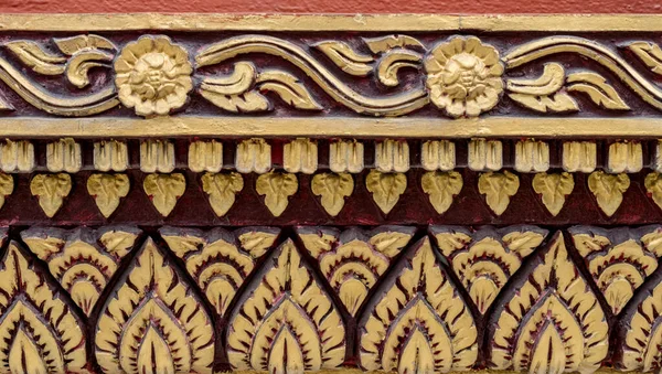 Thajský Starověký Zlatý Betonový Štuk Chrámu — Stock fotografie