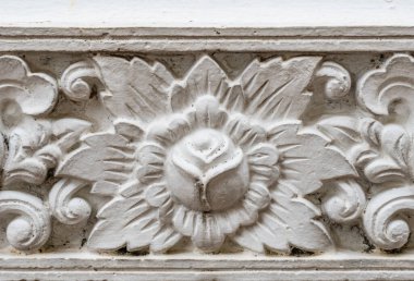 Tay tapınağında antik beyaz beton sıva
