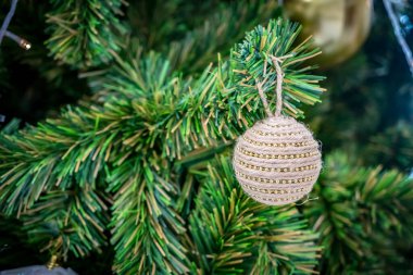 Süslü Noel ağacının bir parçası