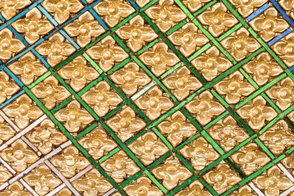 Давні Тайські Золоті Штукатурки Кольорове Скло Храмі — стокове фото