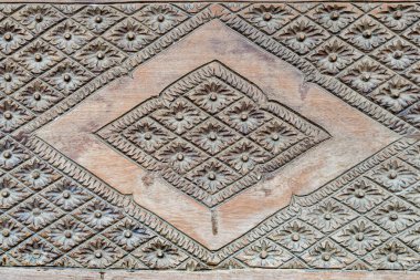 Thai desenli ahşap gemi