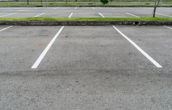 Perspective Empty Car Park — Stock Photo, Image