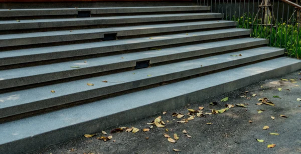 Perspectiva Concreto Com Pequena Escada Textura Cascalho — Fotografia de Stock
