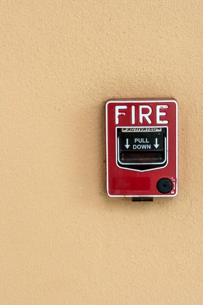 Interruptor Fogo Vermelho Parede Concreto — Fotografia de Stock