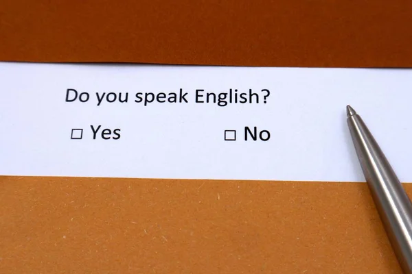 英語を話しますか。イエスかノーか答えてください。語学学習コンセプト. — ストック写真