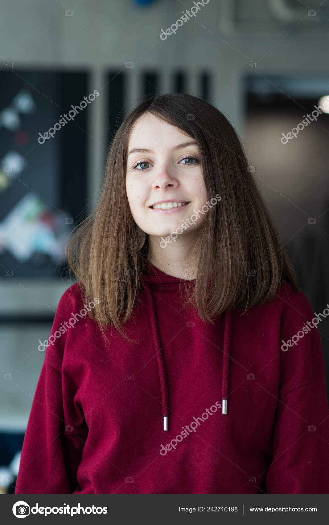 Big Eyes Cute Girl Claret Sweatshirt Smiling Looking You Stock