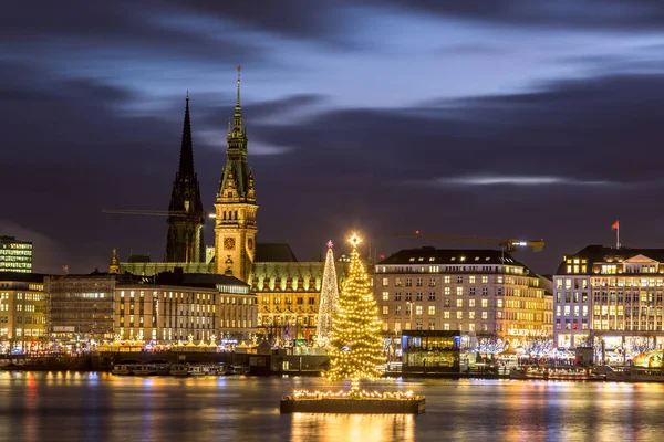 Weihnachten Hamburg Panoramablick Auf Die Geschmückte Innenstadt Von Der Alster — Stockfoto
