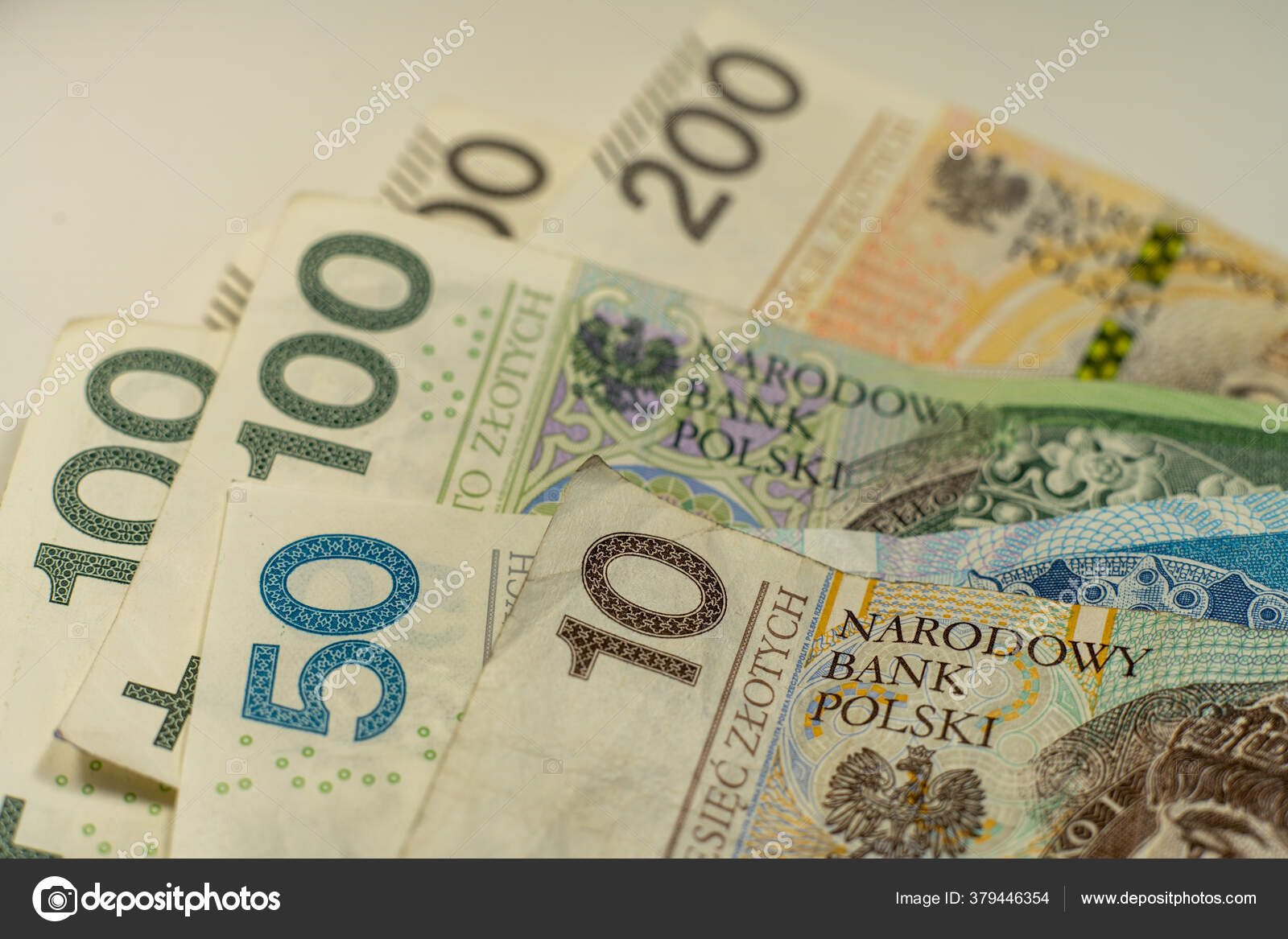 波兰兹罗提钞票波兰钱Pln ——图库图片© muchomoros #379446354