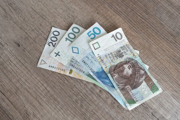 Polonya zloti banknotları. Polonya parası. PLN