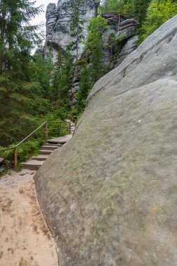Adrspach Ulusal Parkı - Teplice harika. Rock Kasabası. Çek Cumhuriyeti