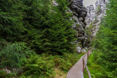 Adrspach Ulusal Parkı - Teplice harika. Rock Kasabası. Çek Cumhuriyeti