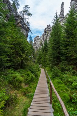 Adrspach Ulusal Parkı - Teplice harika. Rock Kasabası. Çek Cumhuriyeti