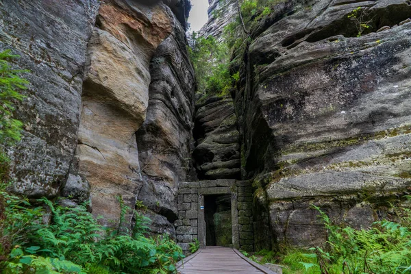 Adrspach Ulusal Parkı - Teplice harika. Rock Kasabası. Çek Cumhuriyeti