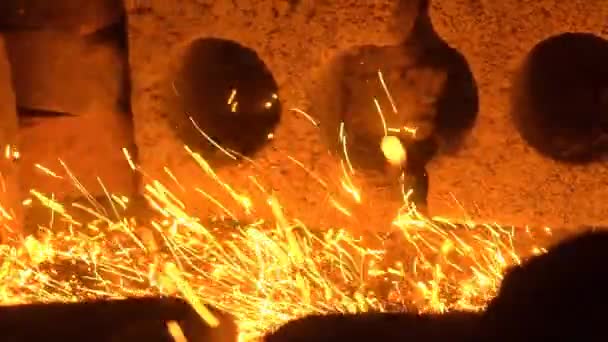 木炭模具 — 图库视频影像