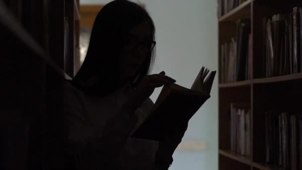 Étudiante Bibliothèque Silhouette — Video