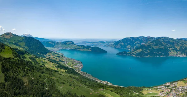 Vista aérea panorâmica do lago Lucerna — Fotografia de Stock
