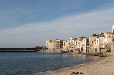 Denizde Ortaçağ Kenti