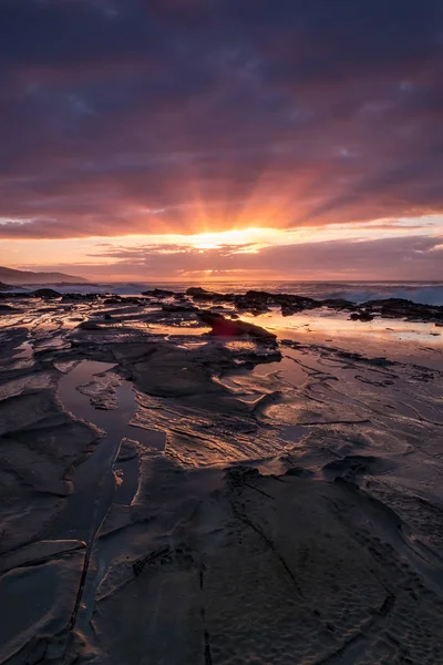 Nascer Sol Uma Praia Australiana Lado Icônica Great Ocean Road — Fotografia de Stock