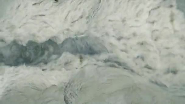 Подводные Растения Геотермальном Потоке Разбрасываются Движущейся Водой Роторуа Новая Зеландия — стоковое видео