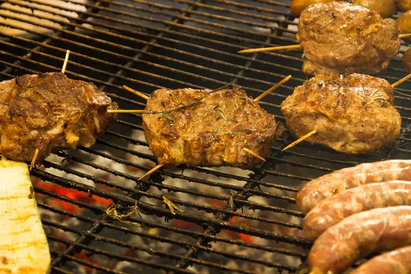 Biefstuk Met Rozemarijn Koken Steak Barbecue — Stockfoto