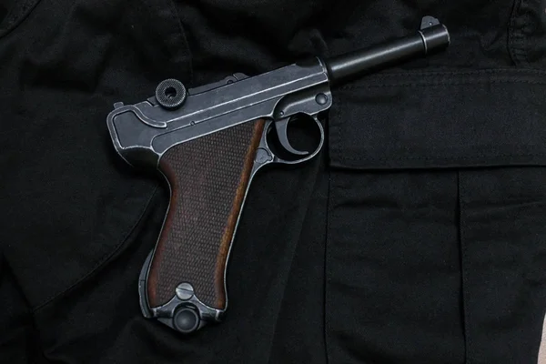 Revolver Černý Pohled Vlevo Revolver Hadřík — Stock fotografie
