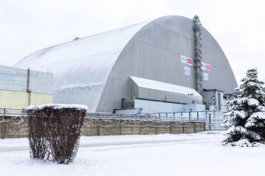 Chernobyl Nükleer Santrali'nde dördüncü reaktör üzerinde yeni lahit. Ukrayna.