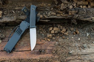 İsveç'te yapılan açık çakı. Turist bıçak.