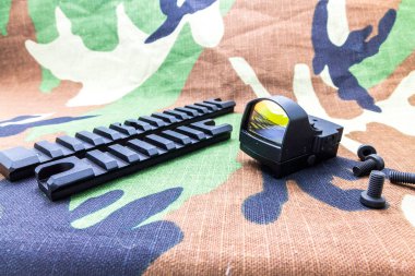 Refleks görme bar ve cıvata ile. Avcılık için optik. Tüfek dürbünü.