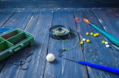 Yapma sazan yem bir kaynatın ile. Sazan lideri. Wagler, boilies, sazan kanca. Spor balıkçılık. Sazan balık tutma.