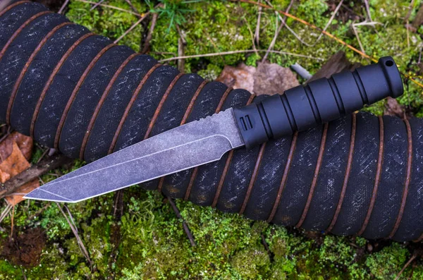 Большой Армейский Нож Нож Чёрный — стоковое фото
