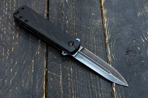 Cuchillo Forma Lanza Posición Diagonal Textura Negra — Foto de Stock