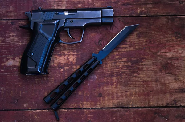 Armas Fuego Cortando Armas Flatlay Lugar Libre Armas Para Autodefensa —  Fotos de Stock