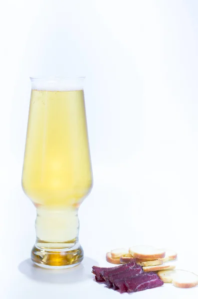 Hazırlanmış Light Bira Ngilizce Ipa Patates Kızartması Bir Bardak Bira — Stok fotoğraf