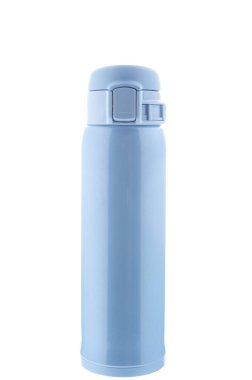 İçkiler için mavi termos. Şehir yürüyüşü için termos. Dikey çerçeve.