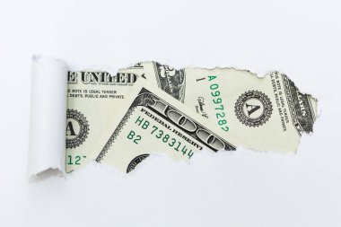  Beyaz bir arka plan delik. Gizli para, vergi kaçırma. Dolandırıcılık ve yolsuzluk.